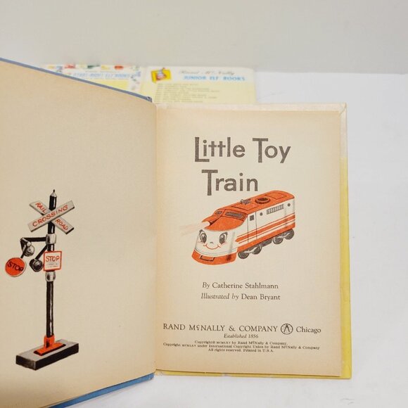 3 Vtg Mini Kids Rand McNally Books Hoppity Skip Policeman Dan Little Toy Train - Picture 12 of 14